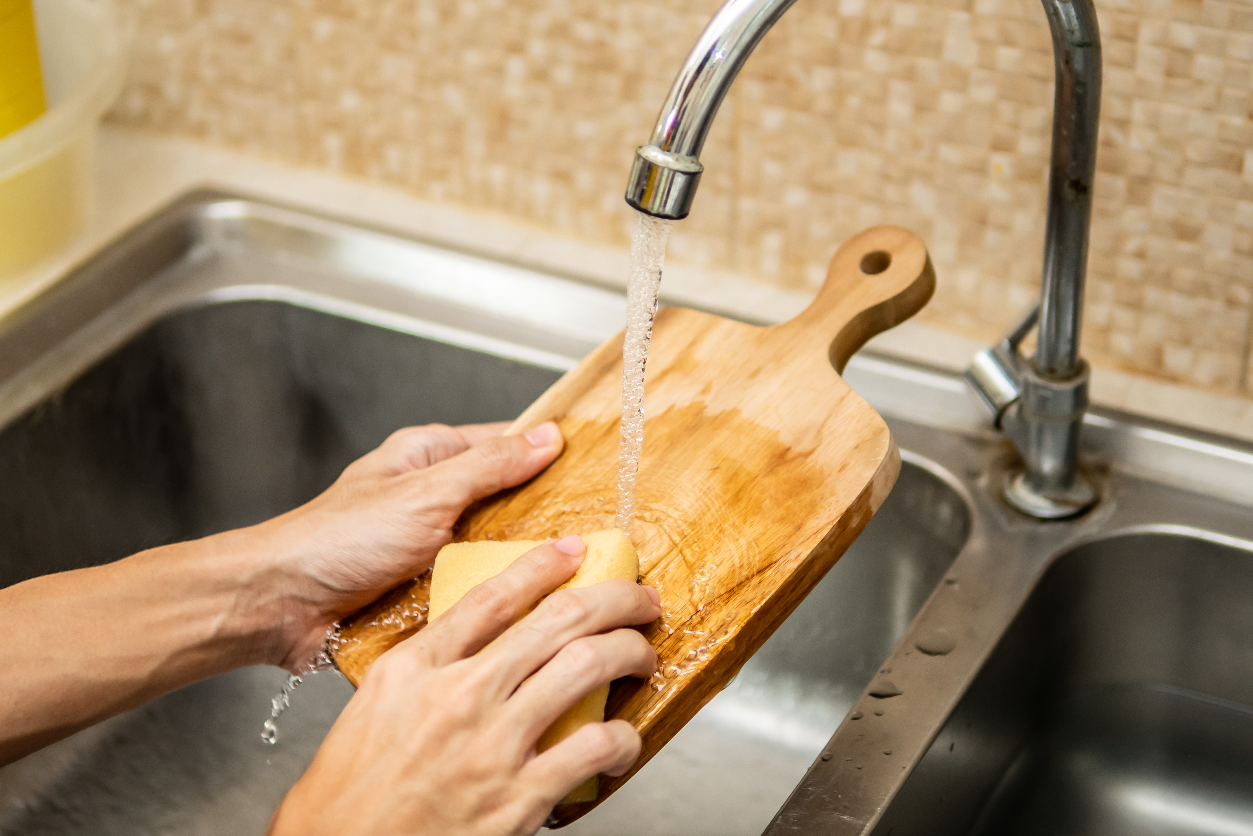 How to Clean Your Wood Cutting Boards: 5 Effective Tips - Hardwood Lumber  Company